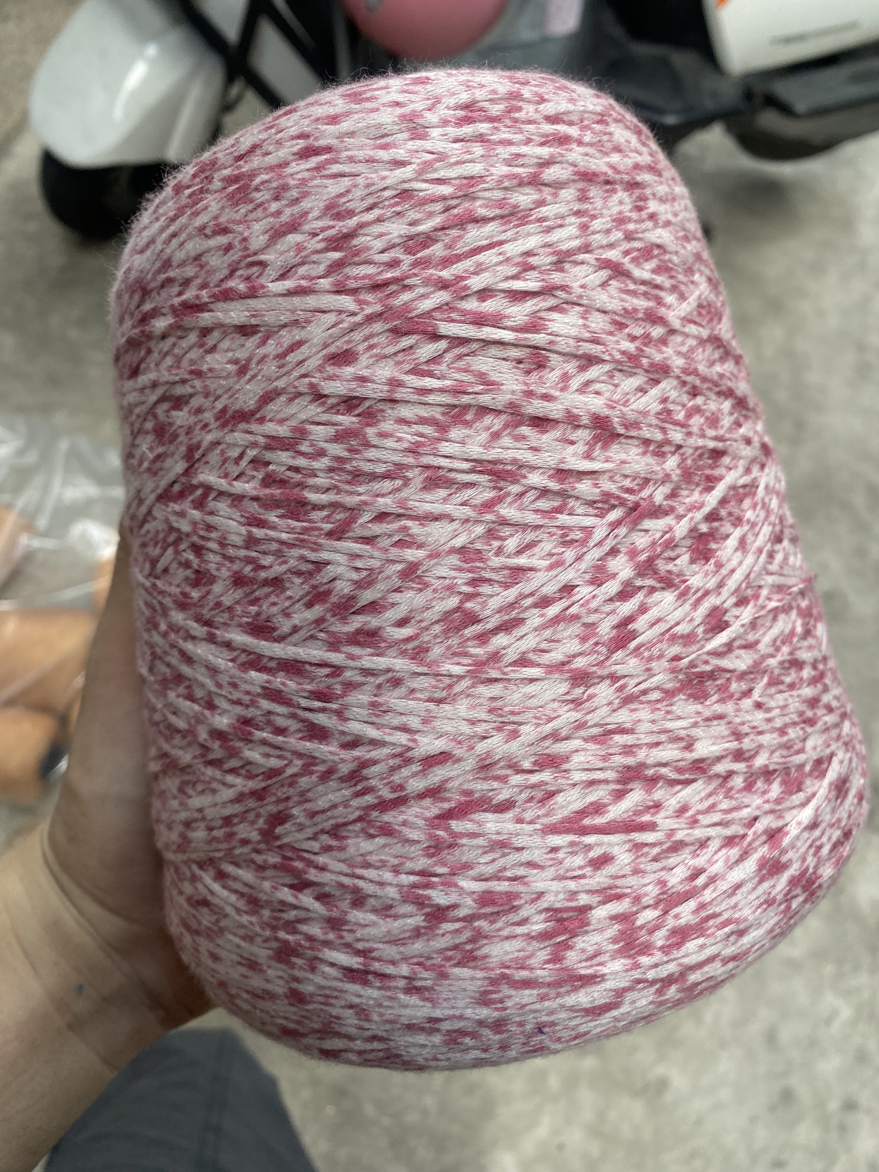 外贸喷染纯棉线全棉扁带线带子线 衣服玩偶包包毯子手编毛线
