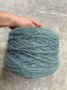 特色羊毛冰岛毛线 手编混线配线毛衣围巾披肩线