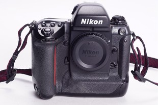 95新可配35 F5自动高端专业胶片单反相机优于FM2 尼康NIKON