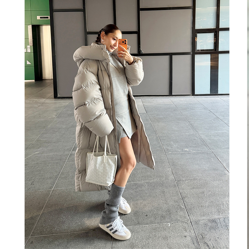 丸丸Maruco抗寒“巨保暖”高克重90白鸭绒超保暖蓬松大被子羽绒服