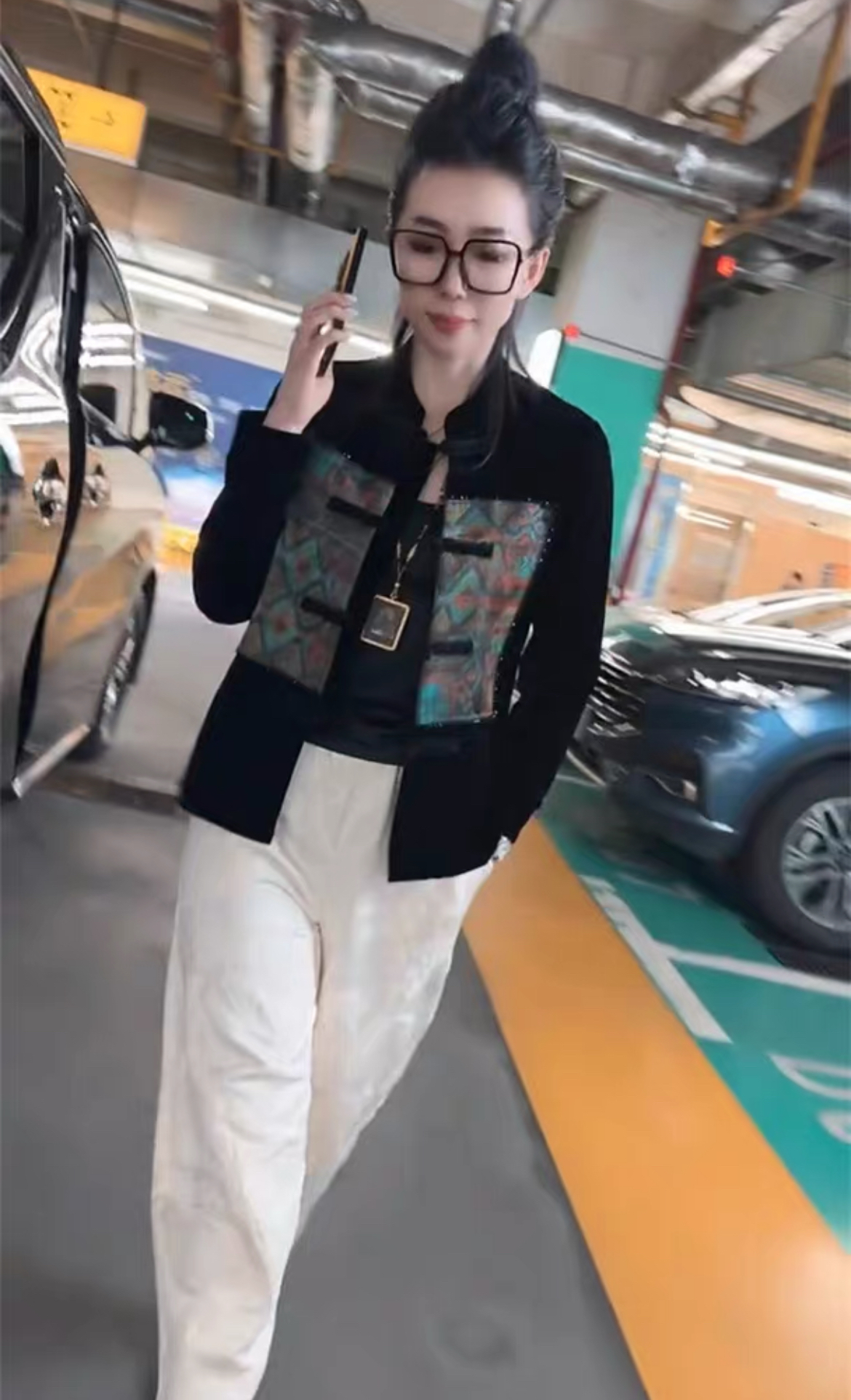 民族风复古盘扣金丝绒时尚棉服女士新款修身显瘦上衣新中式网红款