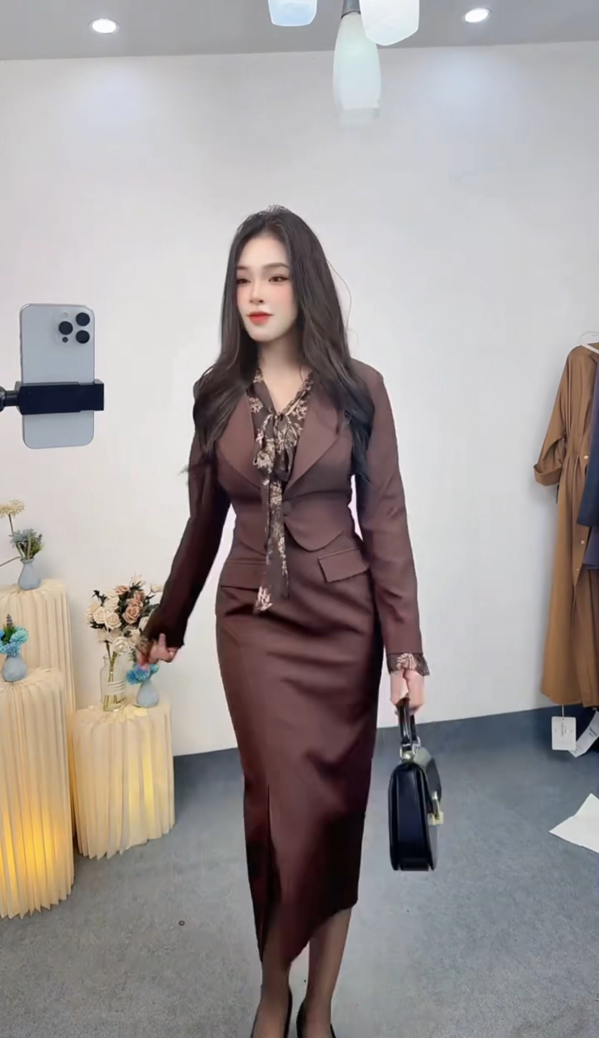 职业装高端百搭秋季新款时尚显瘦洋气上衣休闲气质连衣裙长袖女装