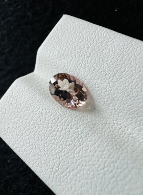 1.2ct天然碧玺香槟色6*8mm金属灰色感十足全净体精切椭圆形