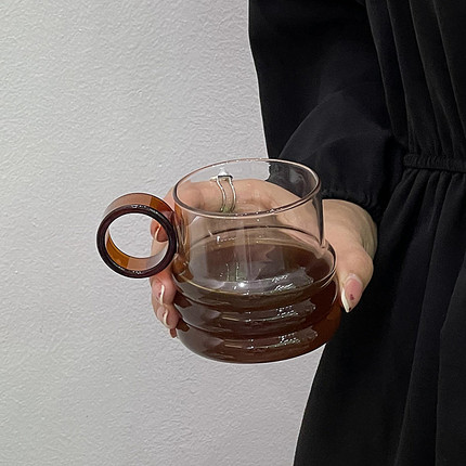 设计感ins圆环玻璃杯小众带把咖啡杯耐高温水杯早餐牛奶杯拿铁杯