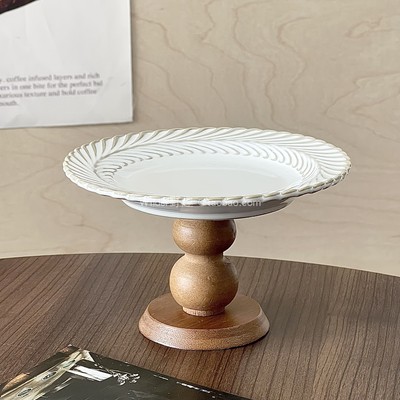 花边陶瓷高脚盘简约高级设计感