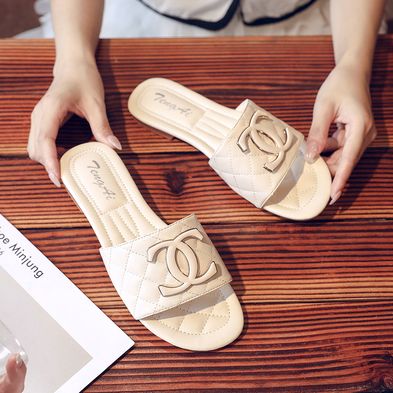 拖鞋女外穿网红超火2025夏新款少女百搭时尚平底软仙女凉拖ins潮