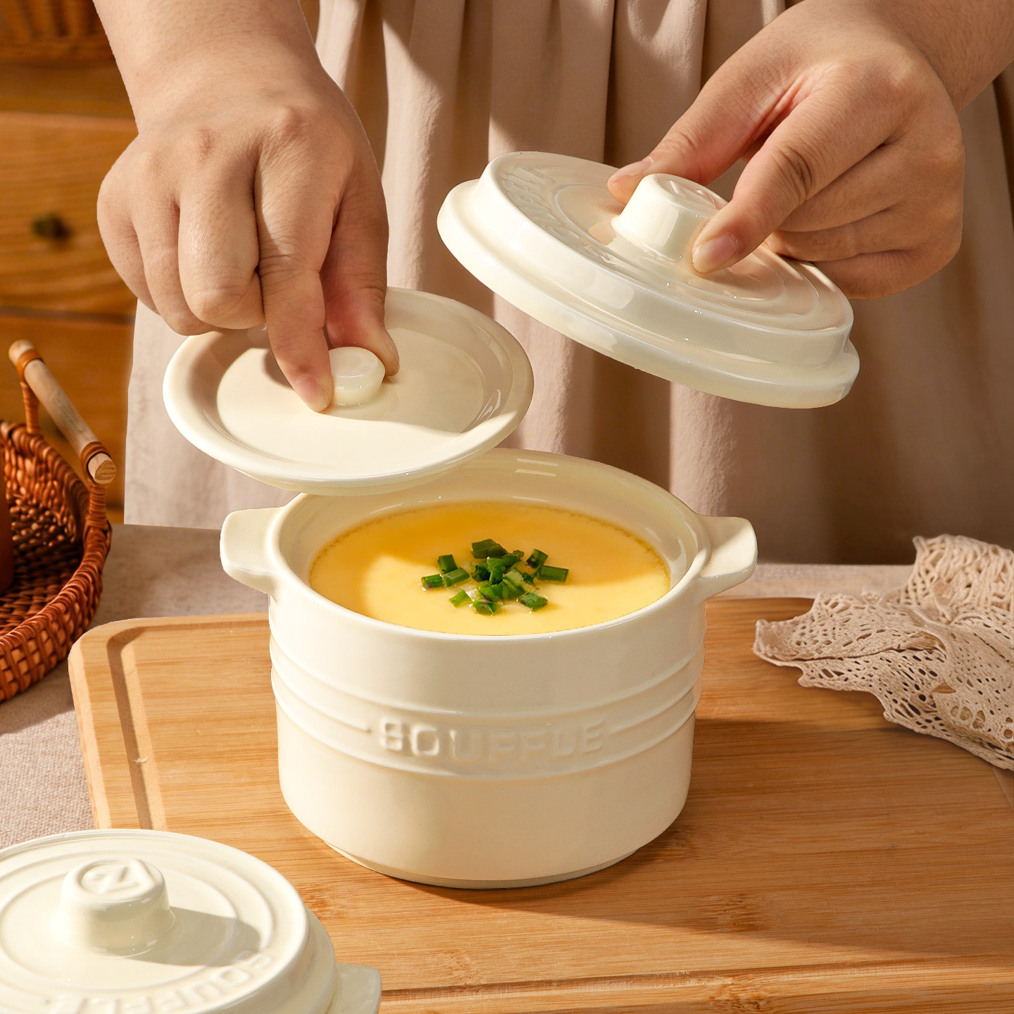 炖盅隔水炖家用陶瓷带盖双耳双盖炖燕窝专用汤盅蒸蛋碗煲汤炖罐