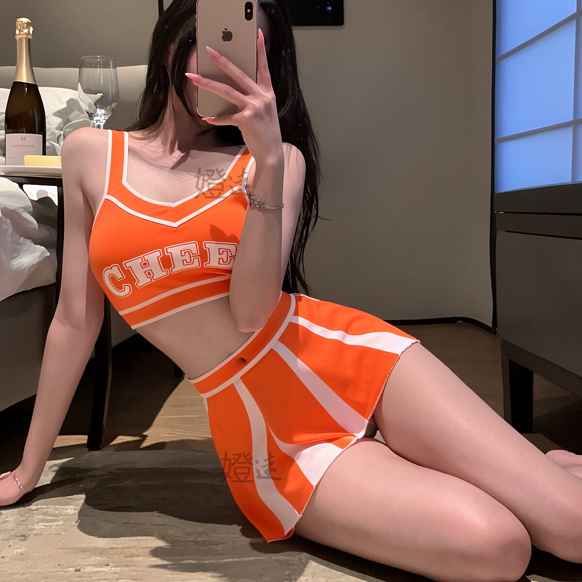 夜店主播纯欲性感辣妹字母啦啦队制服吊带露脐运动超短裙睡衣套装