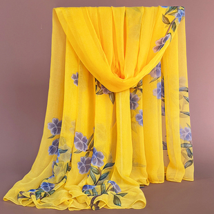 网红长款黄色丝巾女士时尚高档沙滩纱巾秋冬百搭披肩洋气妈妈围巾