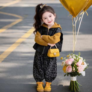 女童三件套2026秋季新款女孩洋气休闲套装中小童韩版豹纹洋气套装