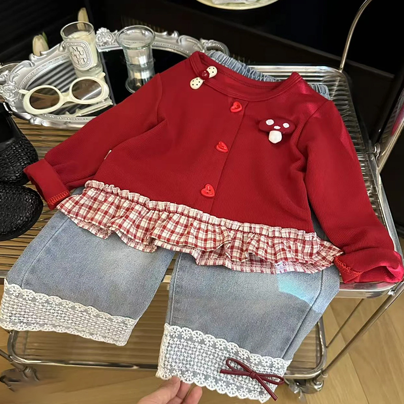 女童韩版可爱红色蘑菇拼接裙摆上衣牛仔裤套装2025春秋季舒适穿搭