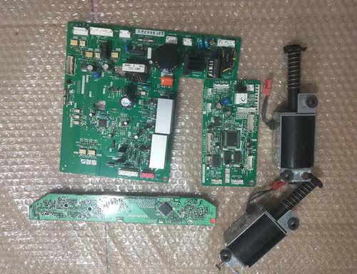 东芝冰箱BCD-296WTB主板 GF2AV80410-A 电脑板 GF2AV81510-A