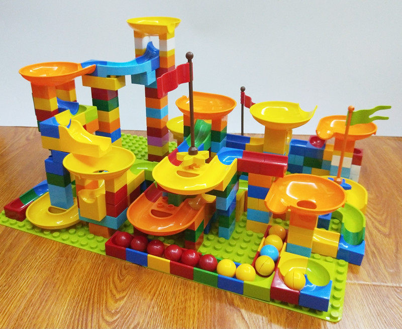 兼容某高男女孩儿童益智早教趣味拼装大颗粒滑道积木轨道滚珠旗子,玩具/童车/益智/积木/模型,普通塑料积木,淘宝优惠券,粉丝福利购,淘宝优惠卷