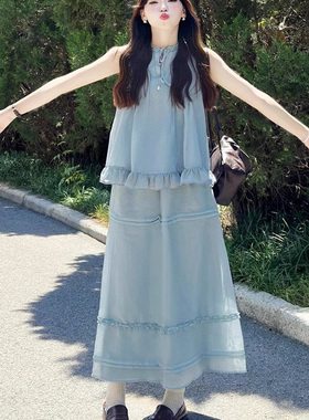 今年流行的漂亮俏皮活泼蓝色花边系带无袖上衣a字半身裙两件套装