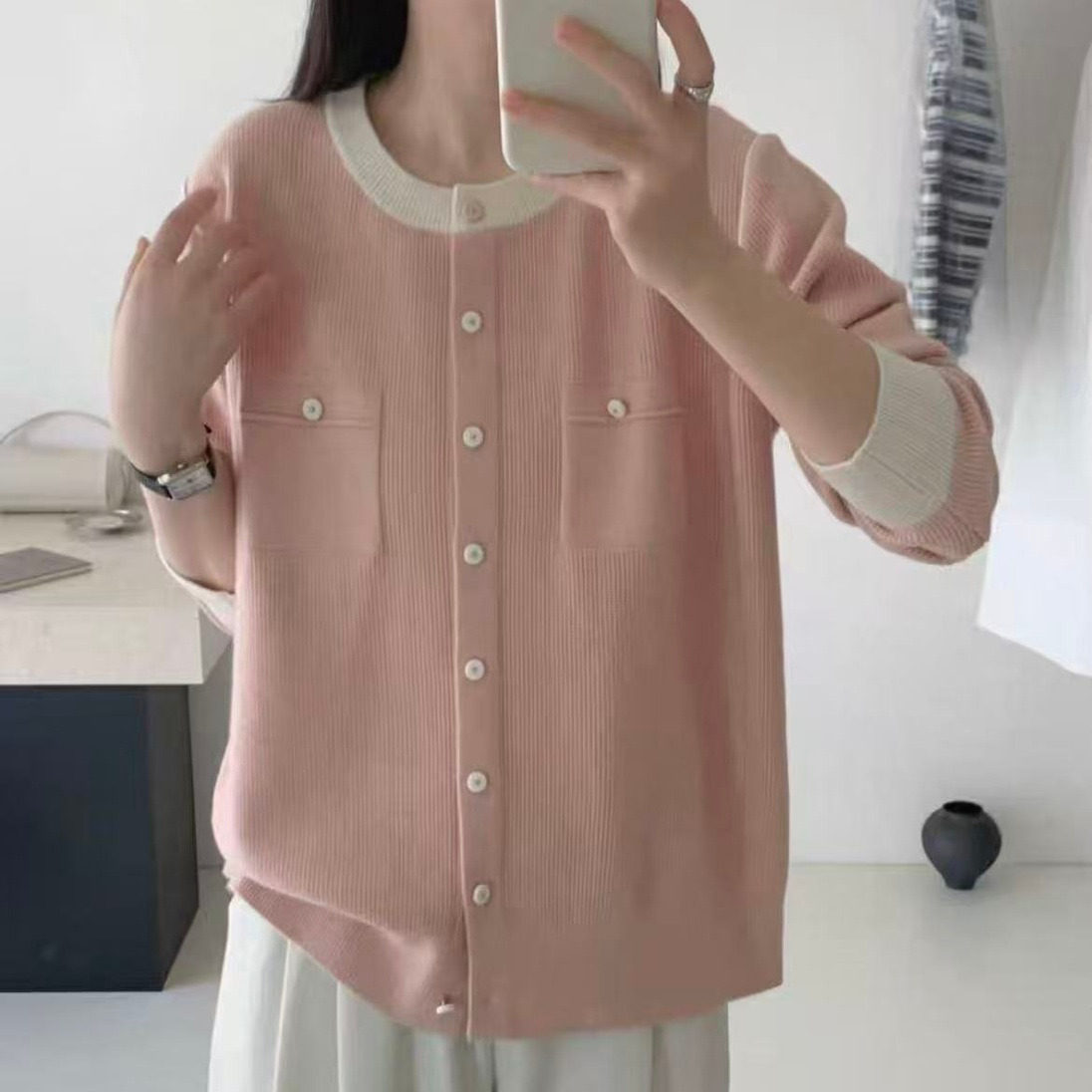 韩版时尚圆领撞色拼接针织开衫新款文艺宽松百搭毛衣外套