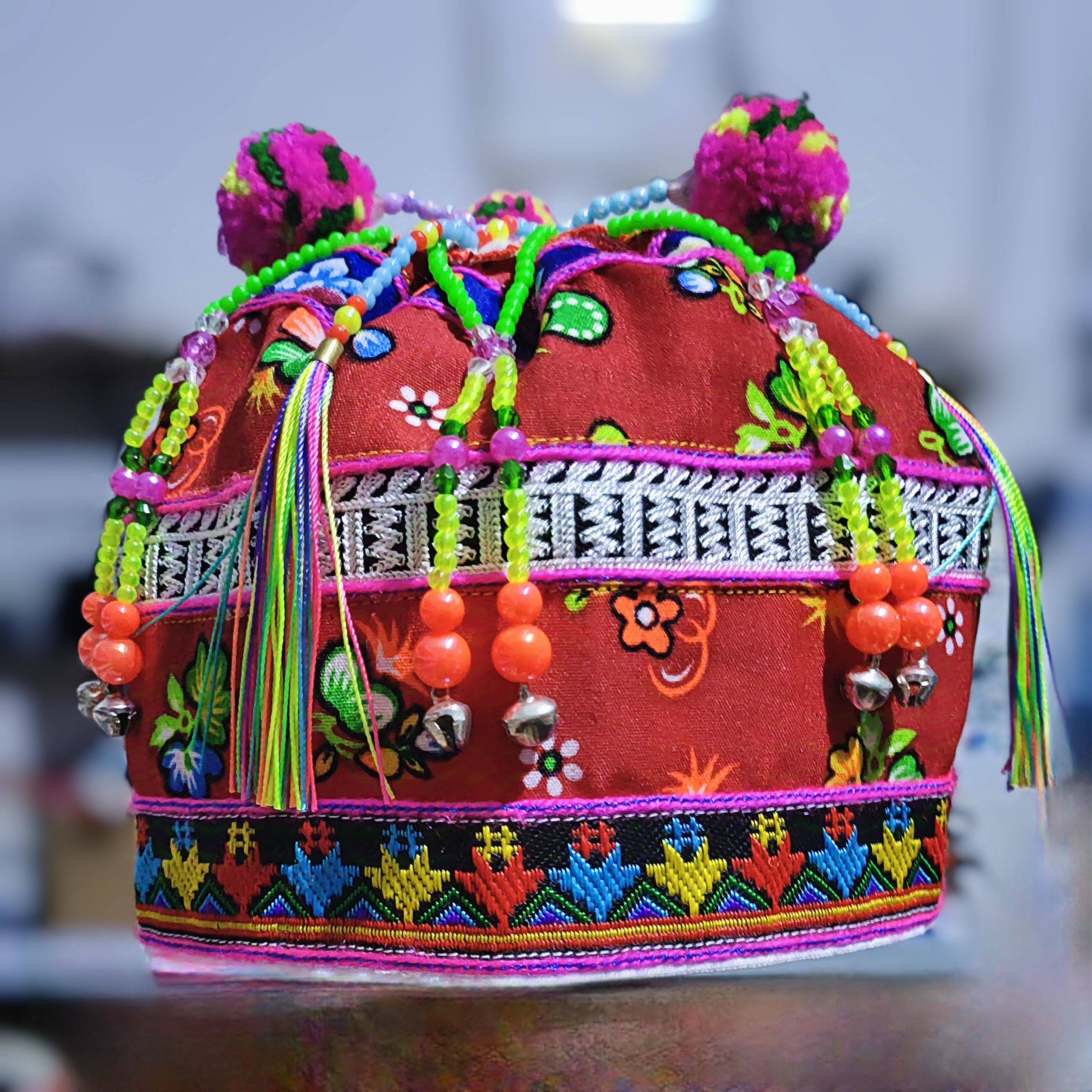 广西花头瑶族婴童帽子手工定制民族风刺绣花帽子瑶族小童红花帽男