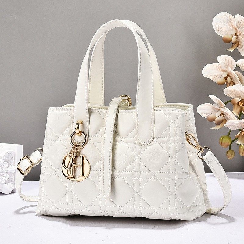 2025春夏新款托特包单肩斜挎包通勤时尚百搭洋气女士包包手提包女,箱包皮具/热销女包/男包,手拿包,淘宝优惠券,粉丝福利购,淘宝优惠卷