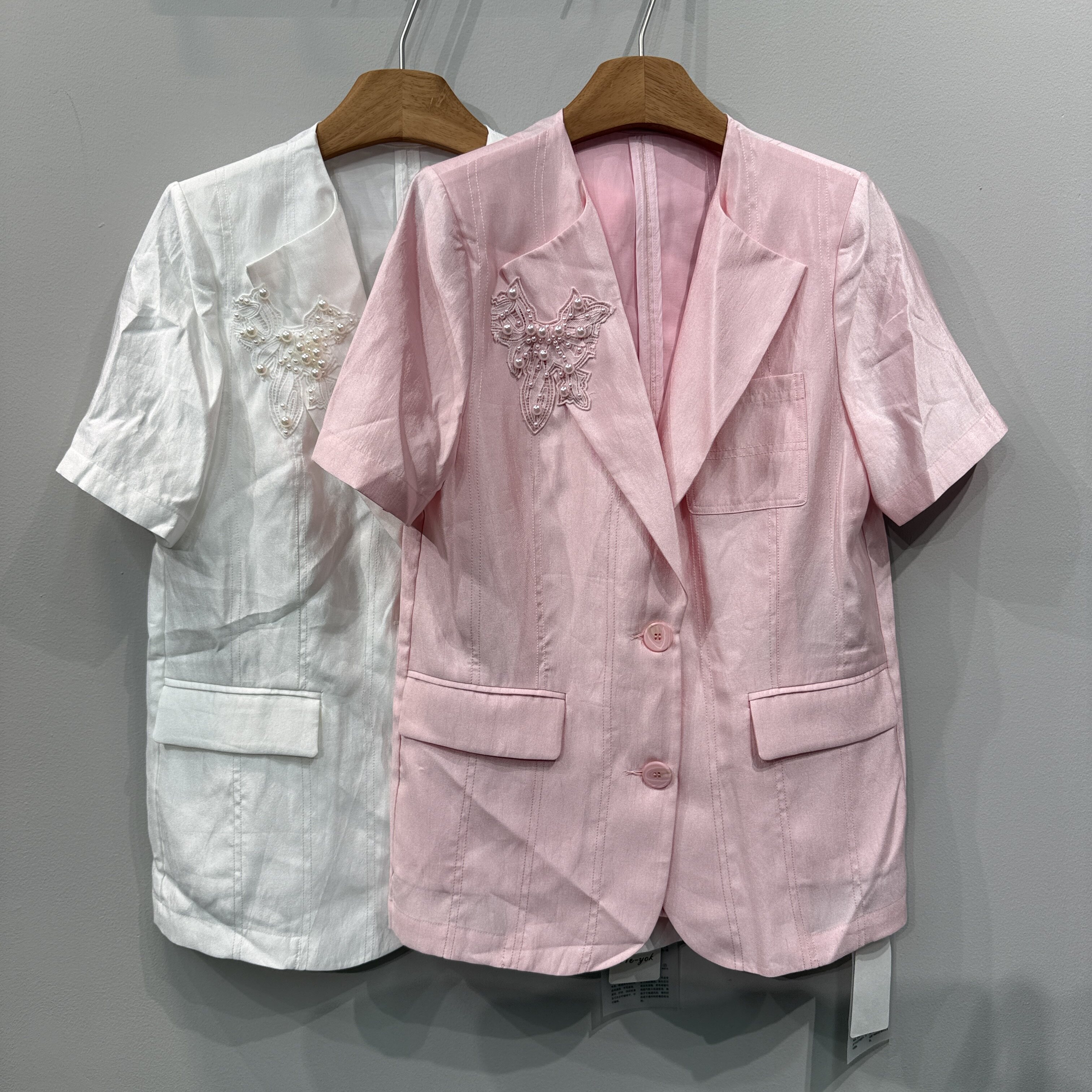 欧洲站2026夏季新款翻领钉珠绣花显瘦洋气款粉色西装外套女76003
