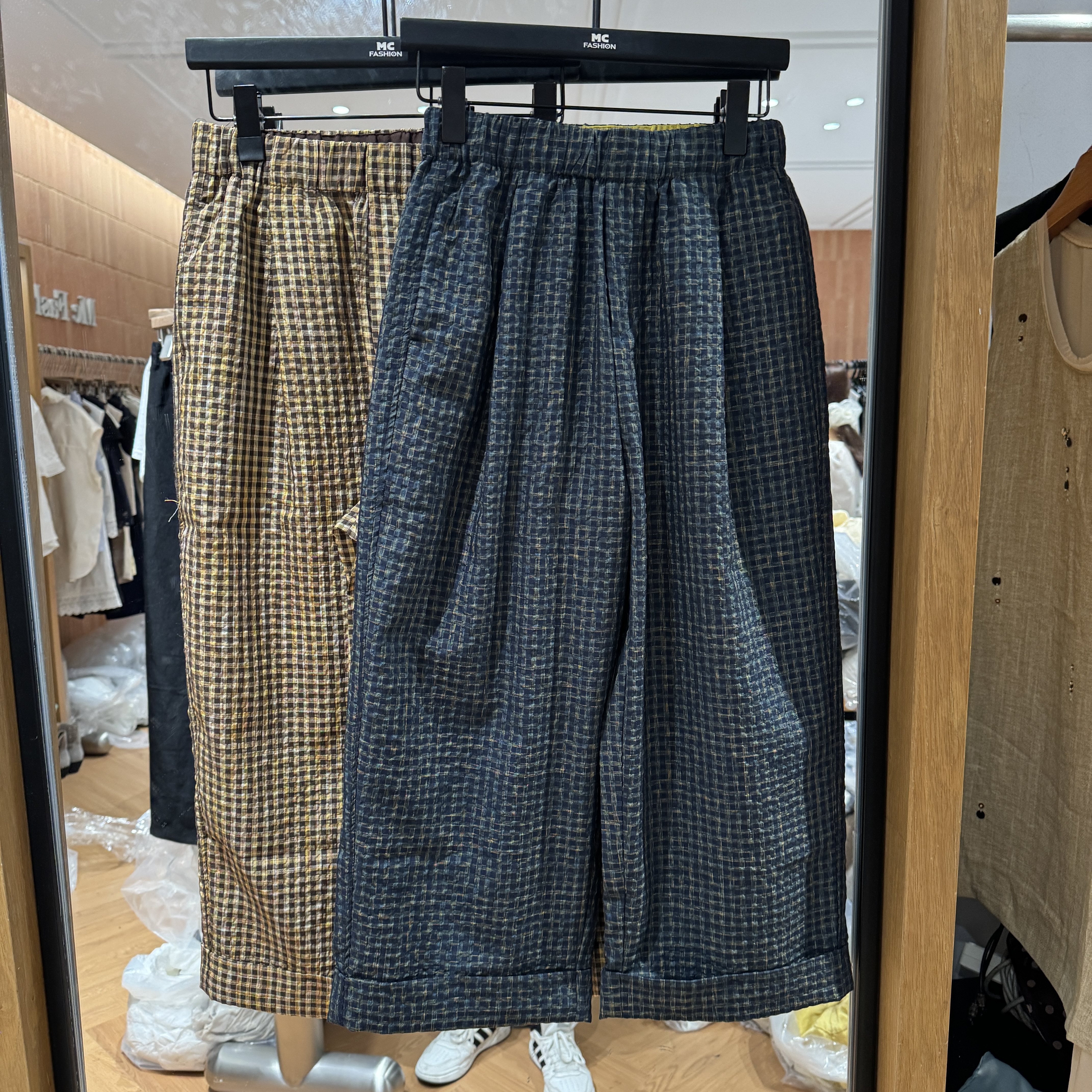 欧洲站2026夏款新款松紧腰裤脚卷边百搭宽松休闲款女士格子阔腿裤