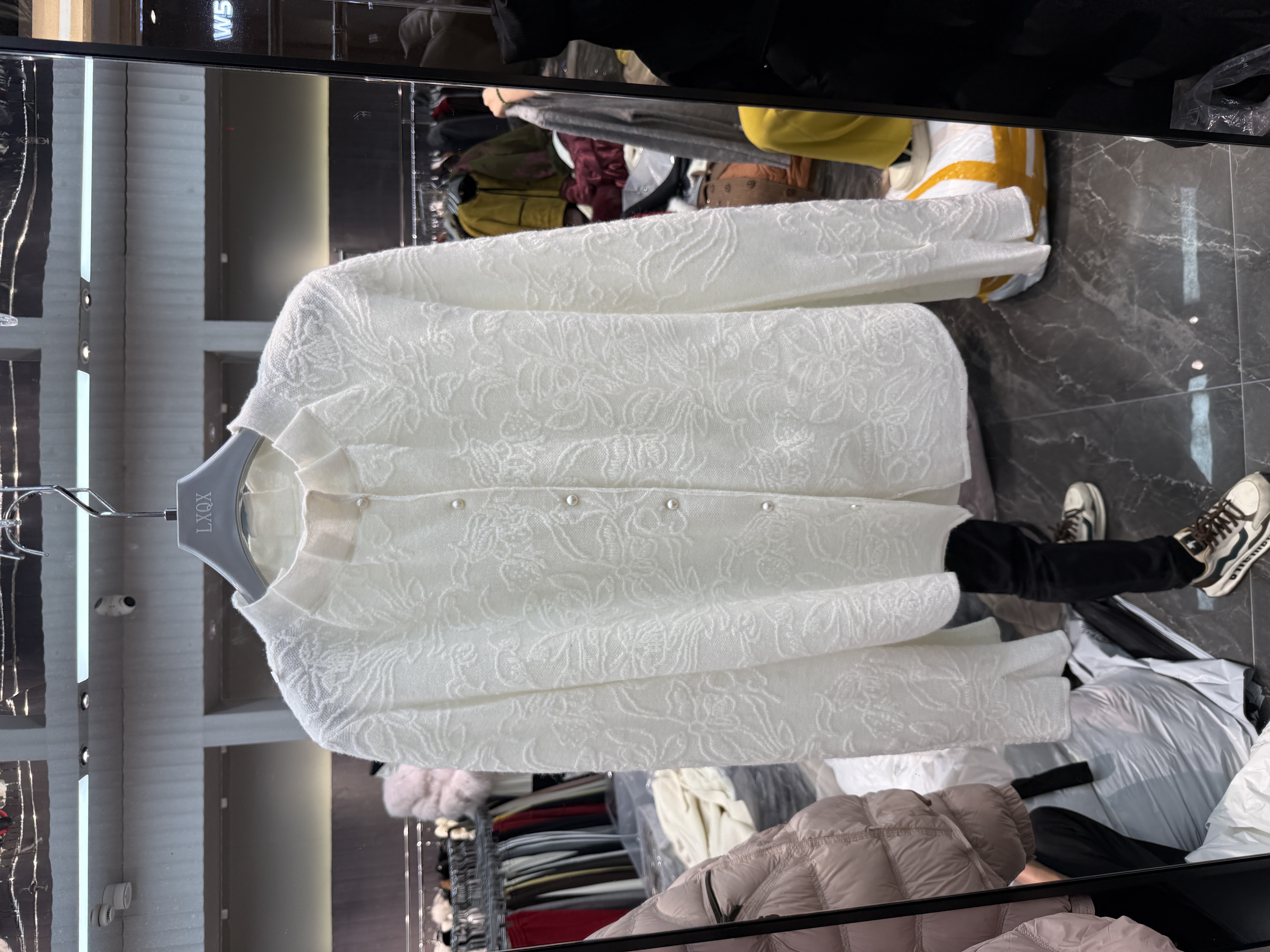 欧洲站2025冬季新款咋样立领植绒提花单排扣轻熟风百搭长袖衬衫女