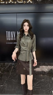 欧洲站2026秋季新款复古翻领系带收腰显瘦百搭女士长袖衬衫上衣潮