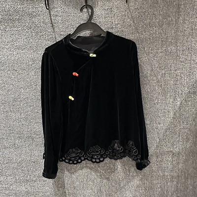 欧洲站2025秋季新款立领斜边彩色纽扣拼接镂空下摆丝绒上衣25569