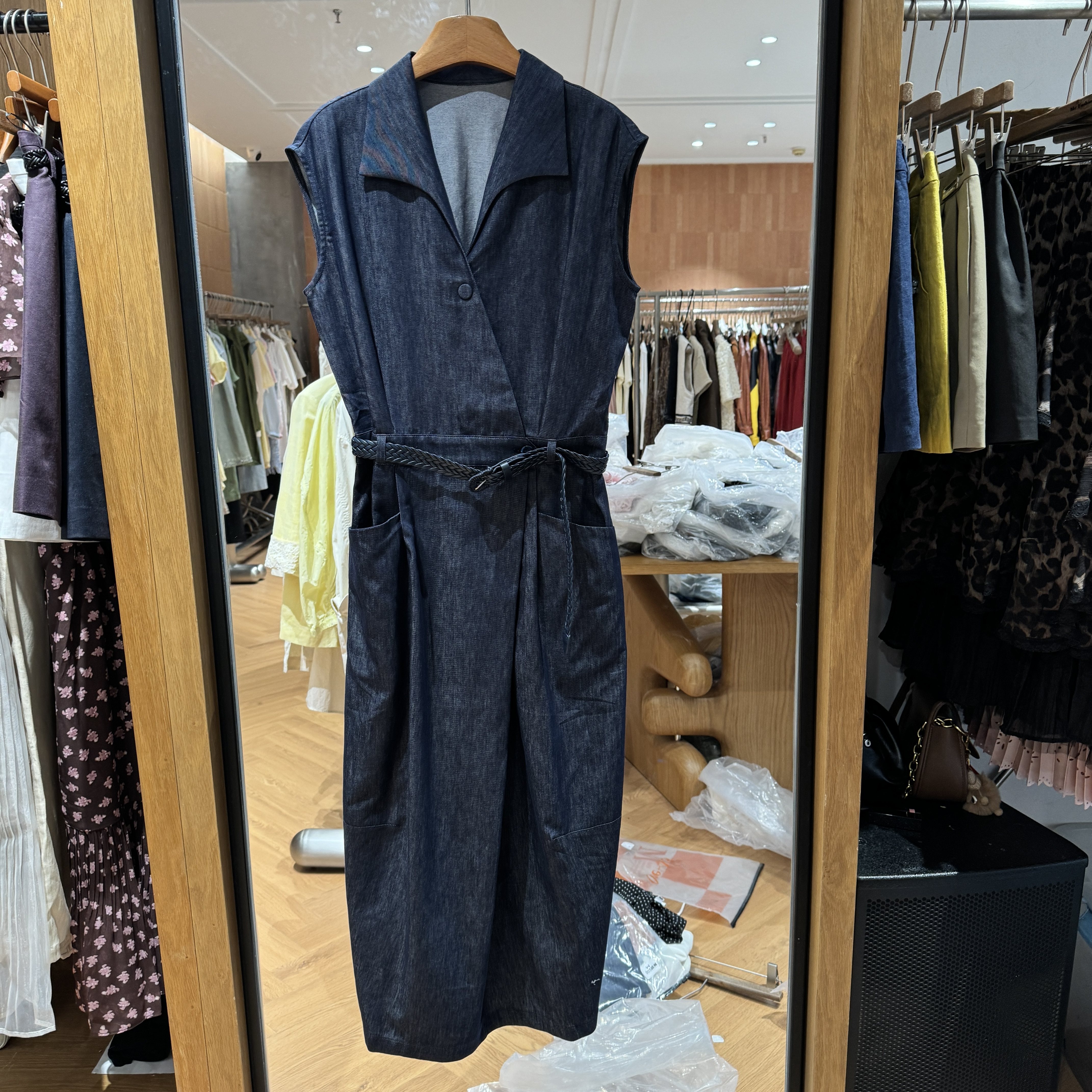 欧洲站2026夏季新款时尚通勤风西装领收腰显瘦无袖牛仔裙裙5802A