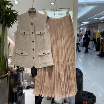 欧洲站2026春季新款立领单排扣单穿小众设计感无袖款女士马夹坎肩