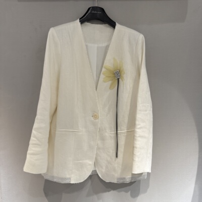 欧洲站2026春新款V领一粒扣立体绣花百搭洋气宽松版女士亚麻外套