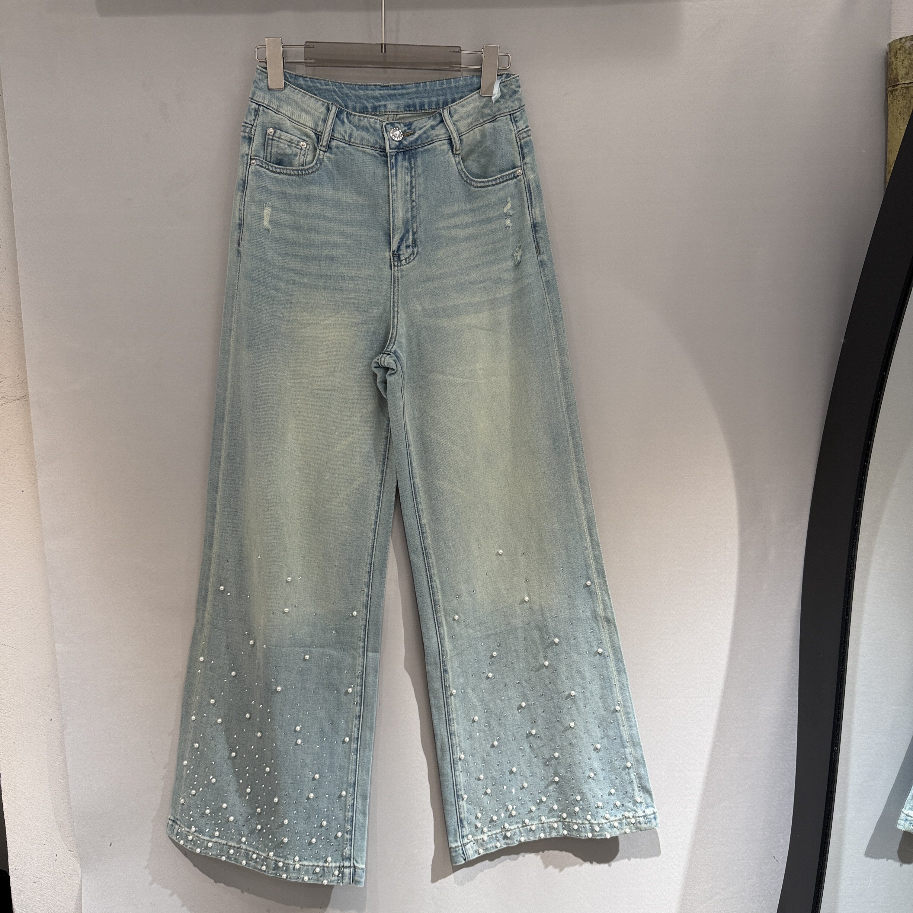 欧洲站2026春季新款裤脚烫钻钉珠百搭洋气浅色牛仔阔腿裤女33733