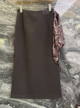 欧洲站2025冬季新款高腰丝巾款纯色后开叉减龄羊毛呢半身裙61319