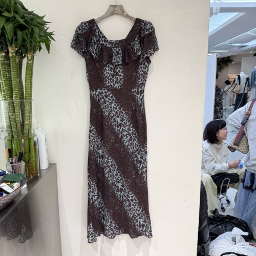 欧洲站2026夏季新款方领荷叶边收腰气质高级感豹纹无袖连衣裙6217