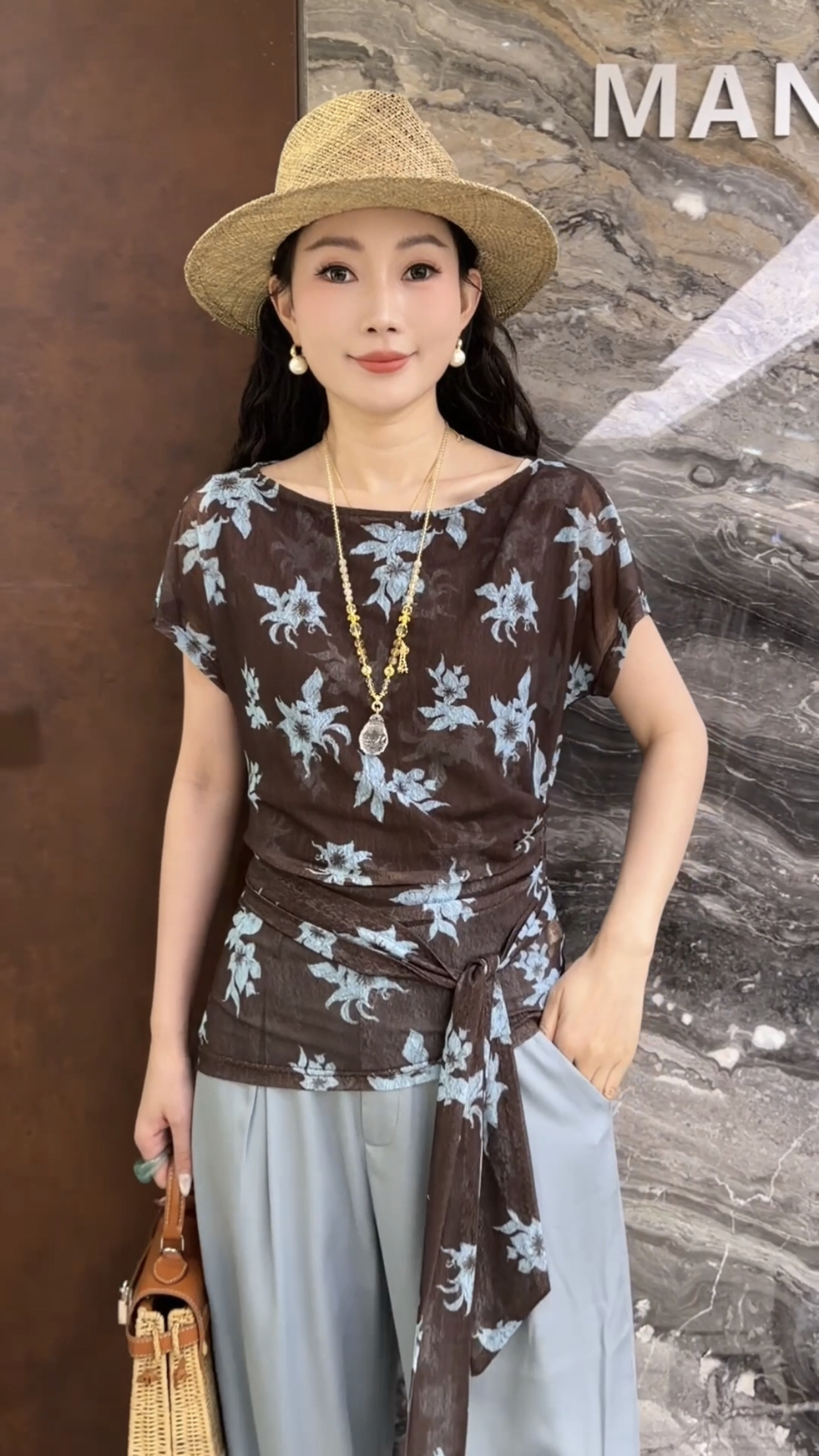 欧洲站2026夏季新款一字领法式女人味侧边系带短袖花色上衣86367