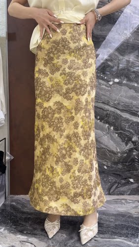 曼曼家欧货2026春夏新款法式优雅复古花色侧边开叉中长款半身裙女