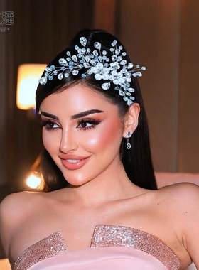 优拉潘 新娘伴娘简约百搭配饰超仙百搭外出头饰水晶珍珠发梳HP850