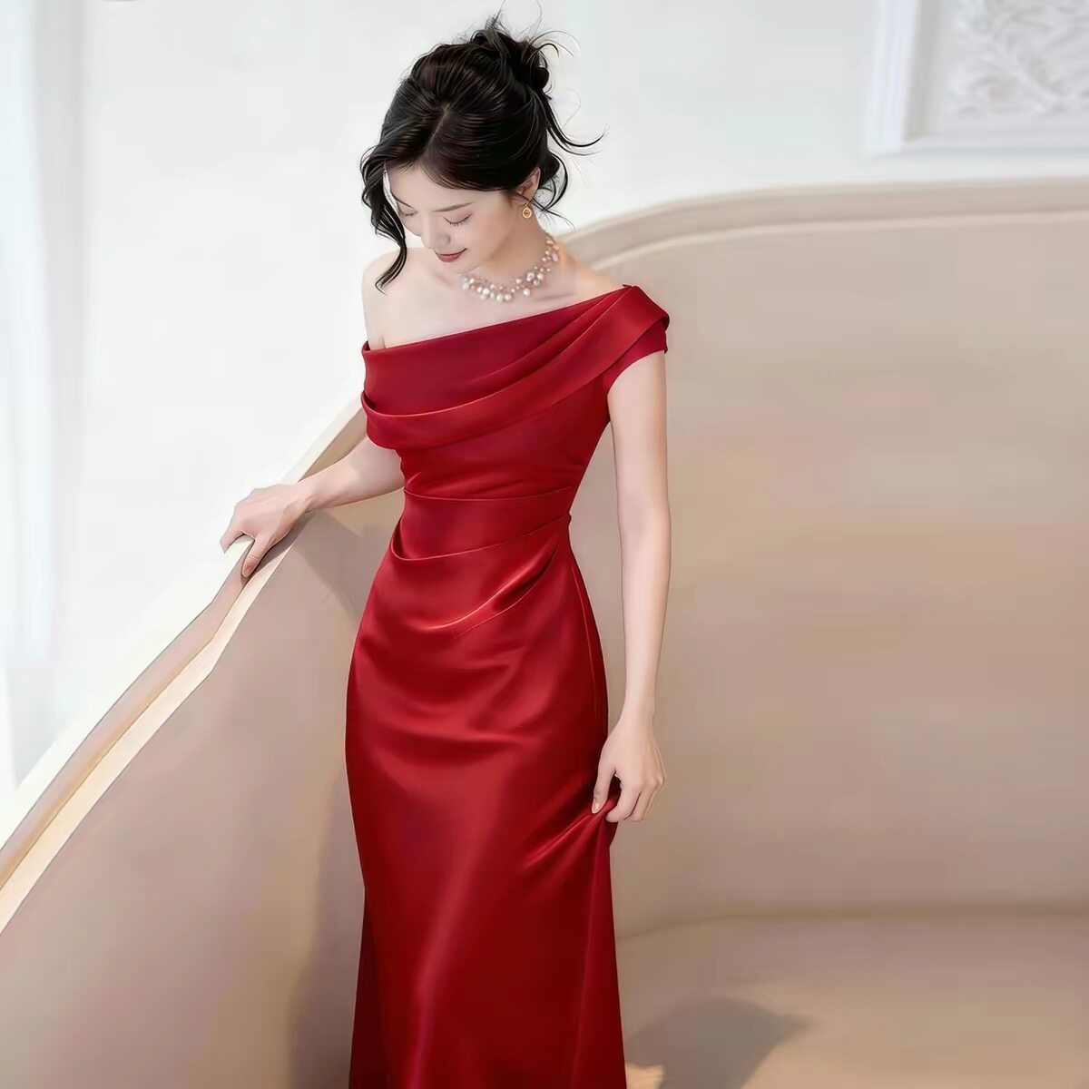 红色缎面气质订婚礼服连衣裙新娘晨袍敬酒服结婚轻奢高端晚宴礼服