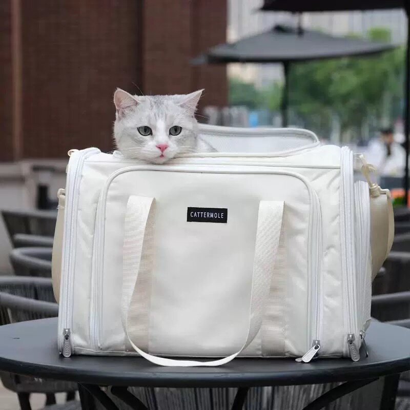 猫包外出便携猫背包透气狗狗大容背包/箱包