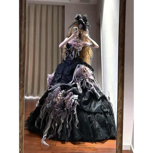 哥特黑抹胸重工蛋糕晚礼服