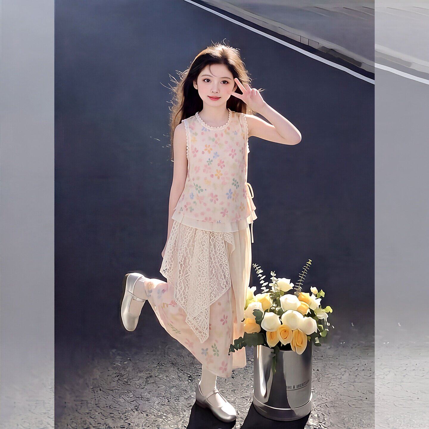 女童夏季碎花套装2026新款儿童洋气花边背心镂空屁帘半身裙两件套