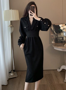 气质v领黑色连衣裙女长袖秋冬收腰法式高级感设计显瘦独特小黑裙
