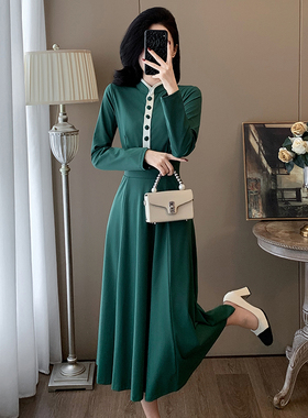 法式高级感绿色高贵连衣裙女2025秋冬新款优雅端庄大气收腰长裙子