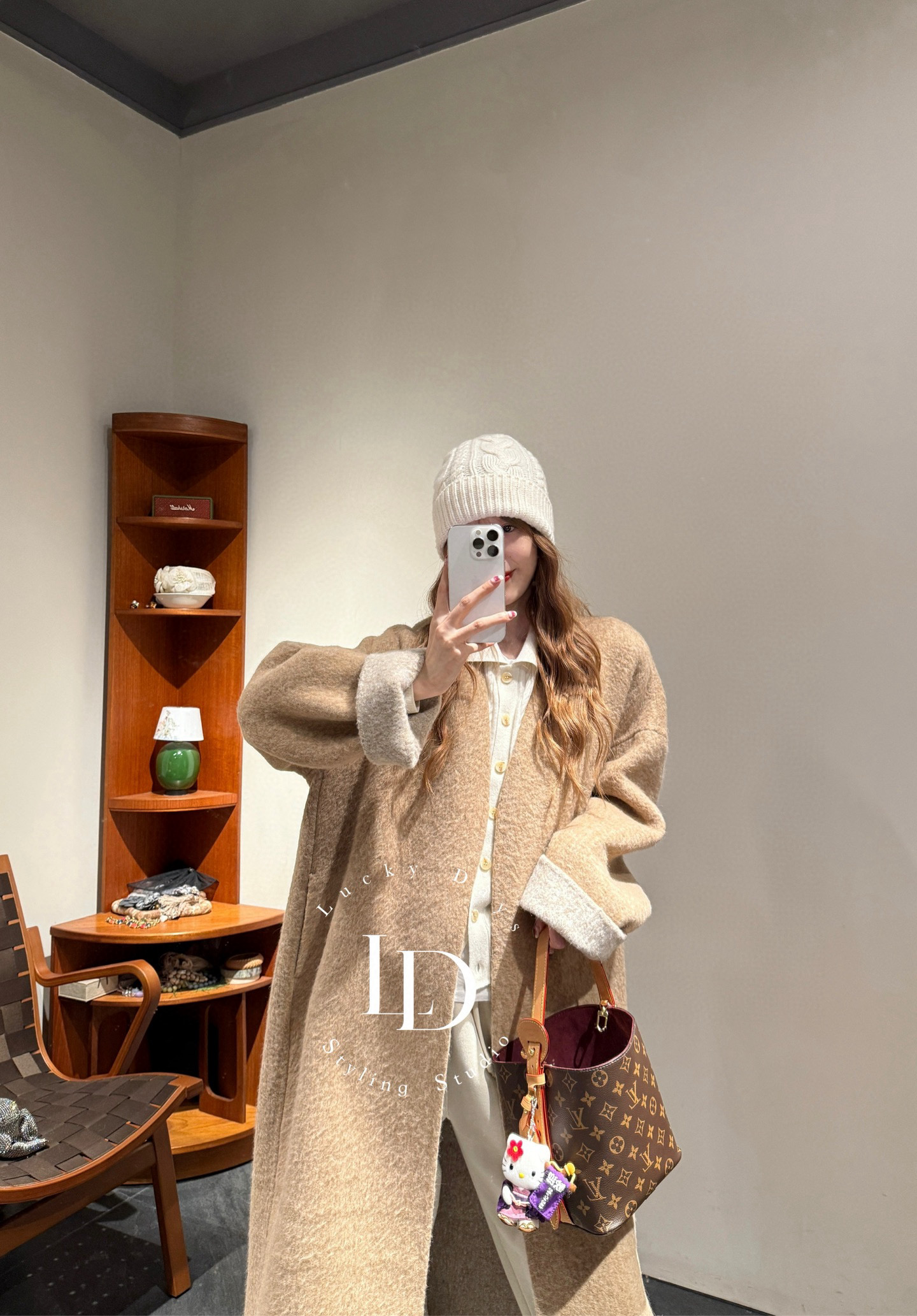 非实价2025冬季新款欧洲站潮牌简约轻奢百搭宽松休闲舒适羊绒外套