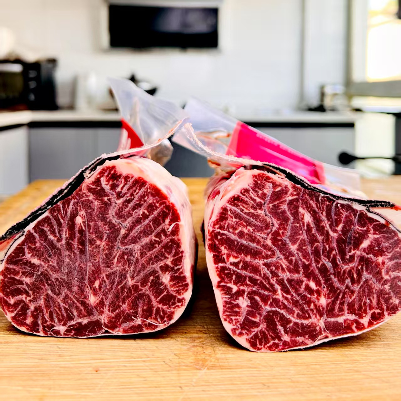 澳洲203厂F1代和牛后腱128元/KG B腱 五花趾