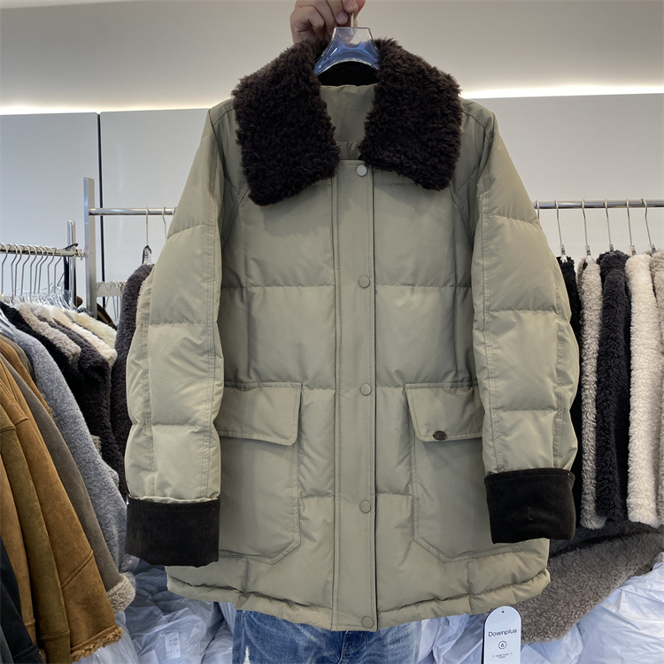 韩国25冬装新款脱卸羊羔毛毛方领大口袋韩版休闲后背一粒扣羽绒服