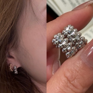 欧美风mini铆钉耳环女镀18K玫瑰金小众设计感镶钻大号耳钉耳圈饰