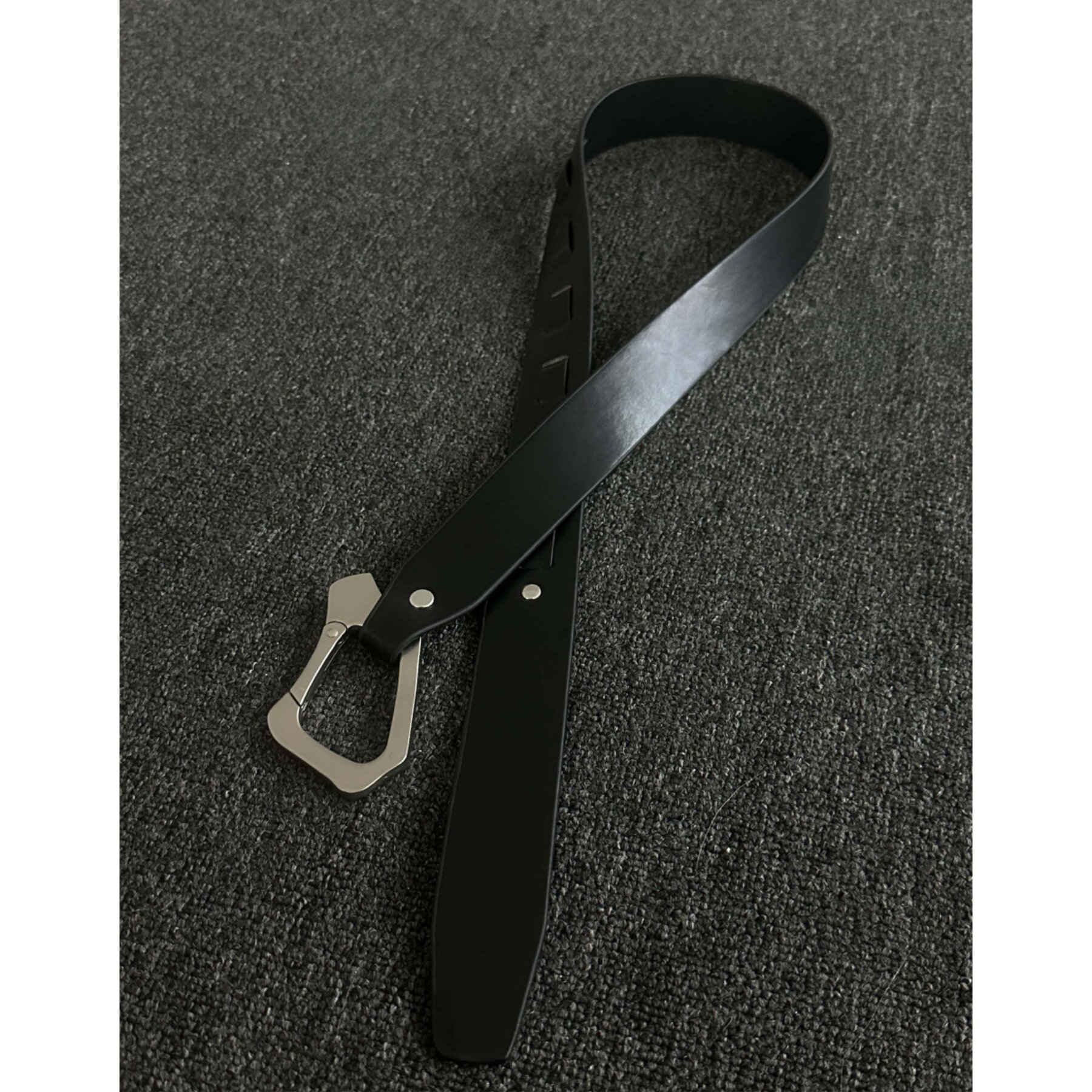 Domy Land个性几何机能风登山扣皮带男女百搭黑色腰带装饰裤带ins