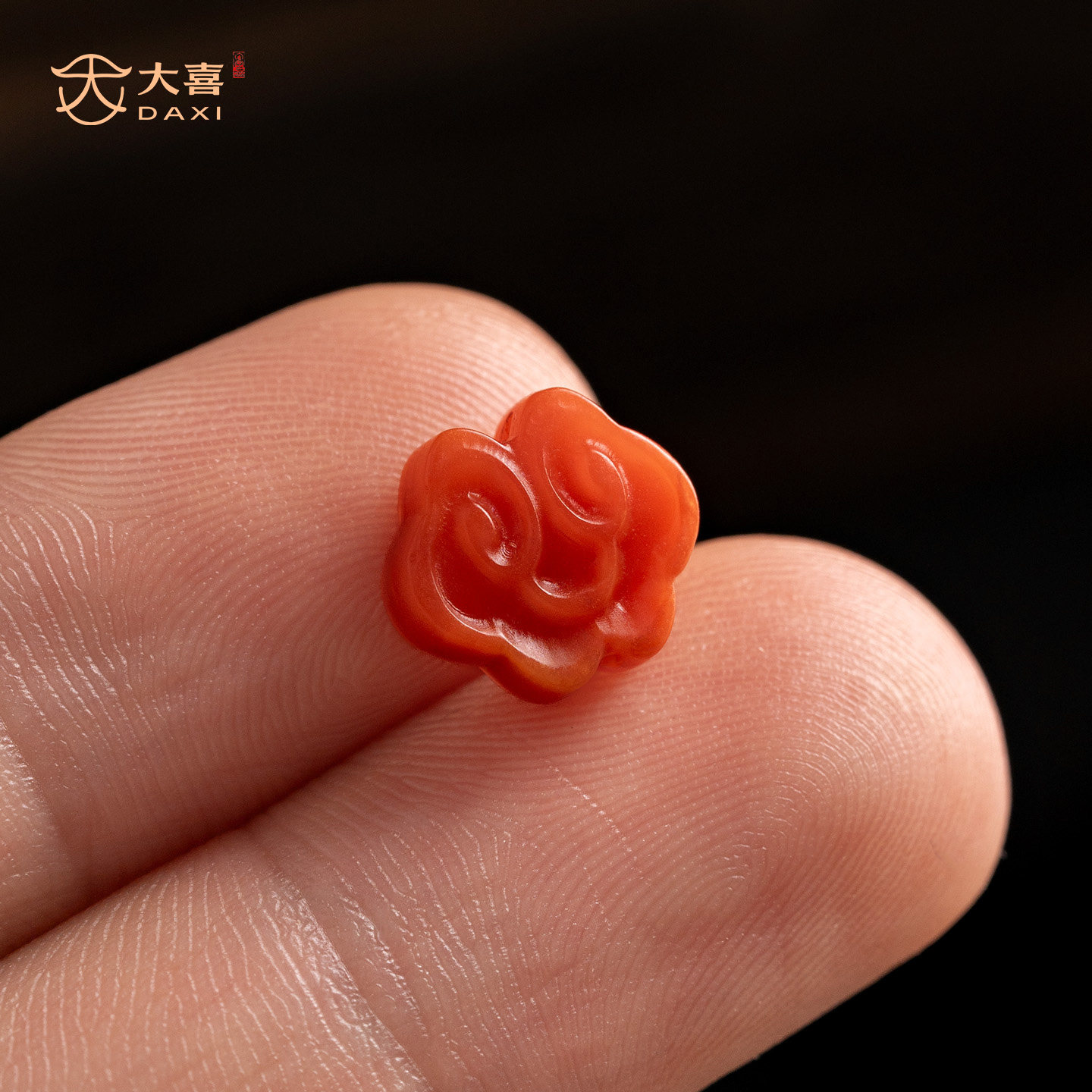 满肉天然南红玛瑙祥云配饰