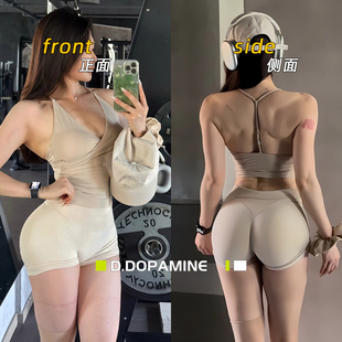 V领交叉领挂脖可调节肩带裸感辣妹显瘦运动背心健身吊带带胸垫