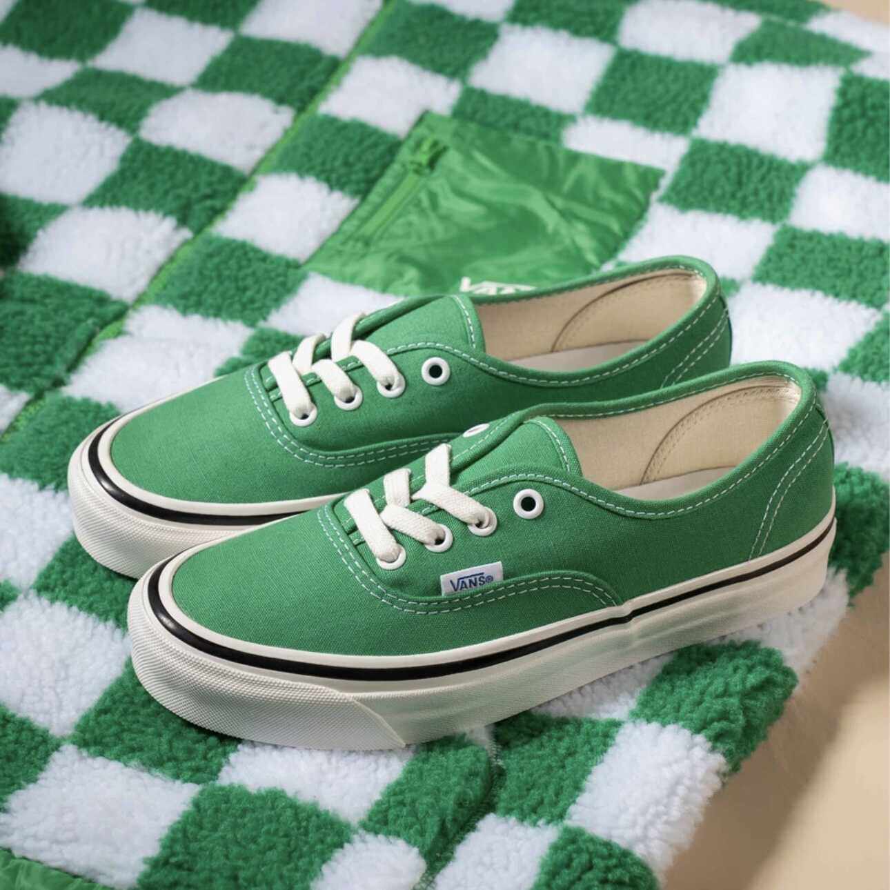 vans一脚蹬绿色男女款低帮经典休闲透气帆布鞋板鞋vn0a38envkz