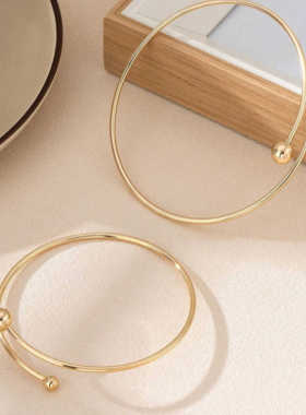 金色错位开口大小球臂环套装简约